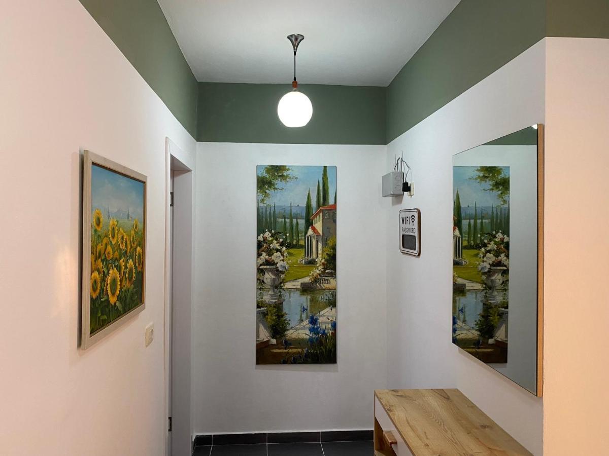 Bellavista Qerret Apartment 1 Golem  Dış mekan fotoğraf